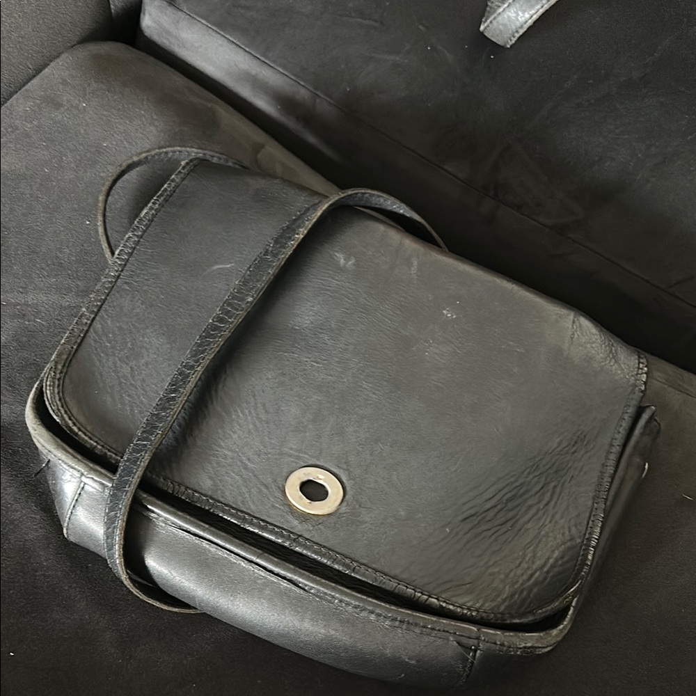 Vintage 80s Wilson’s Genuine Leather Coach lookalike